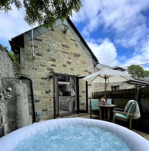 Hot Tub Repair St Austell hot-tub-repair-st-austell.jpg